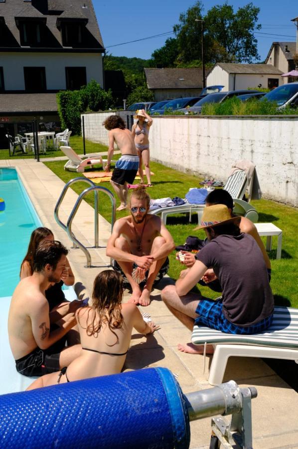 Auberge Le Vieux Moulin Poupehan Eksteriør billede