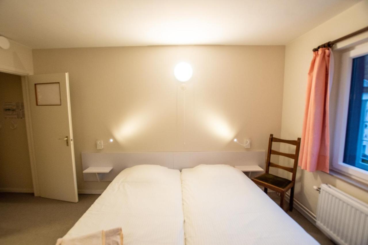 Auberge Le Vieux Moulin Poupehan Eksteriør billede
